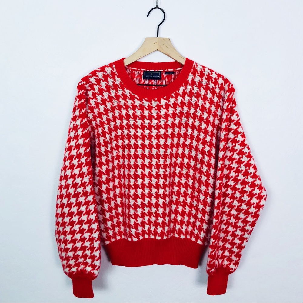 ‼️SOLD‼️Vintage Van Heusen Houndstooth Sweater